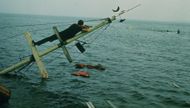 Jaws (Image via Universal Pictures)